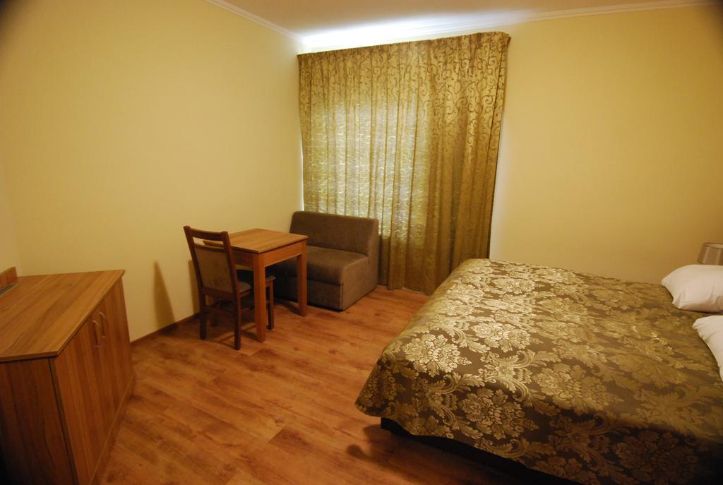 Ivanek Guest House Zvikovske Podhradi Exterior foto